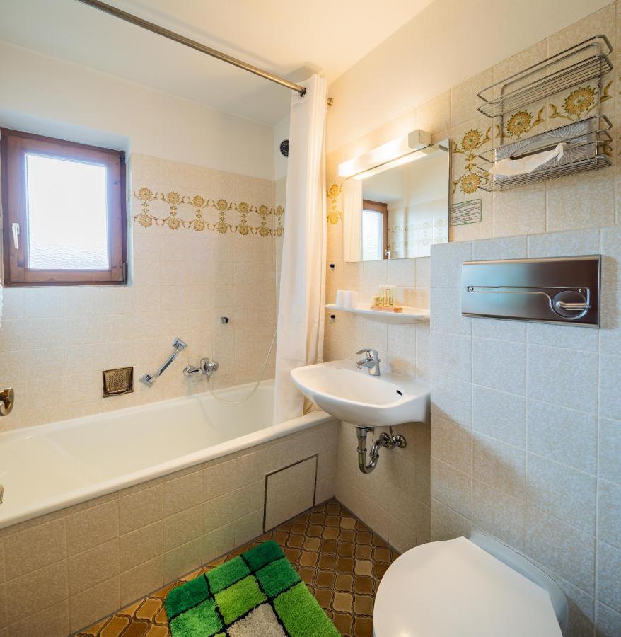 Hotel-Pension-Ostler Bad Wiessee Extérieur photo